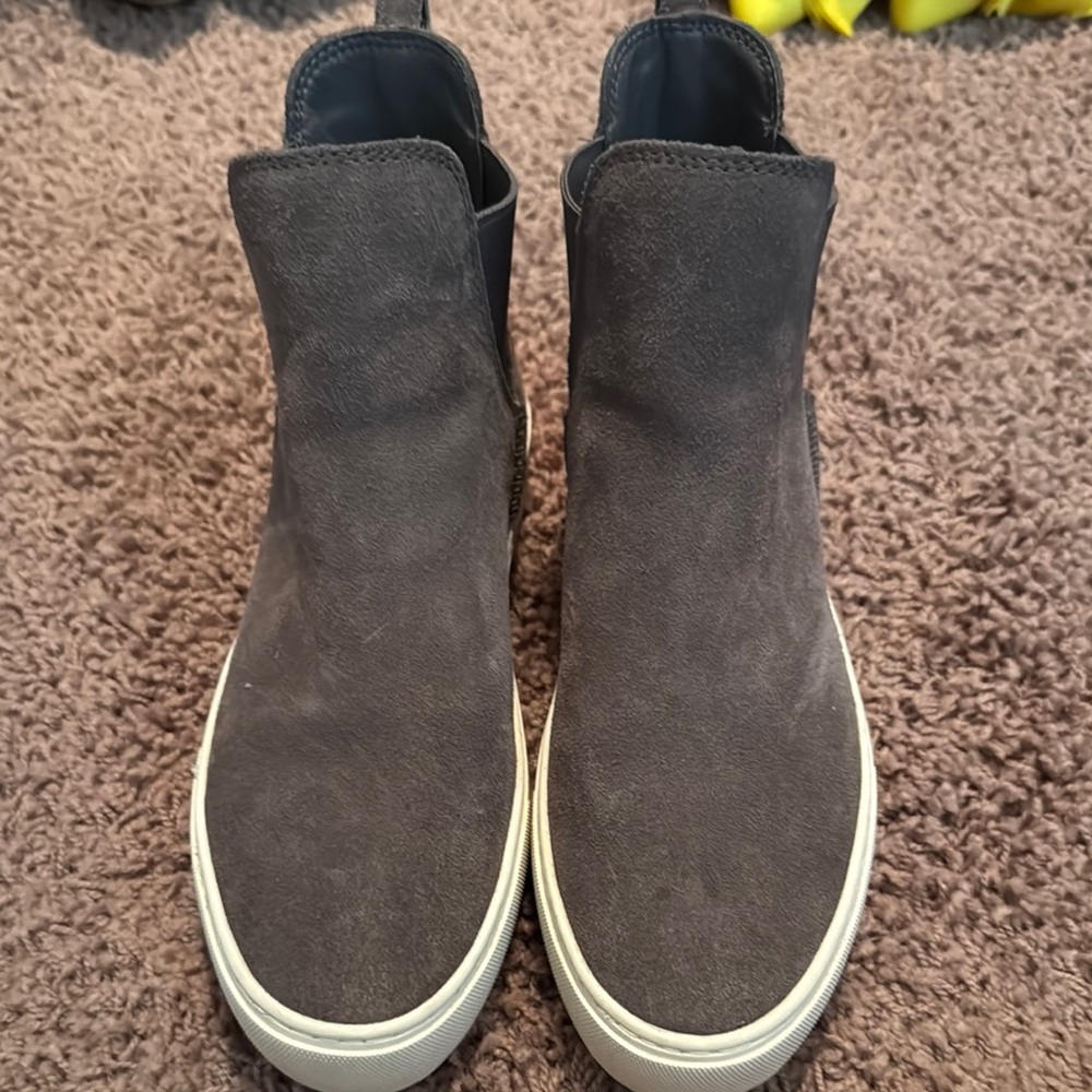 Womens Gray Suede Slip-On Shoes